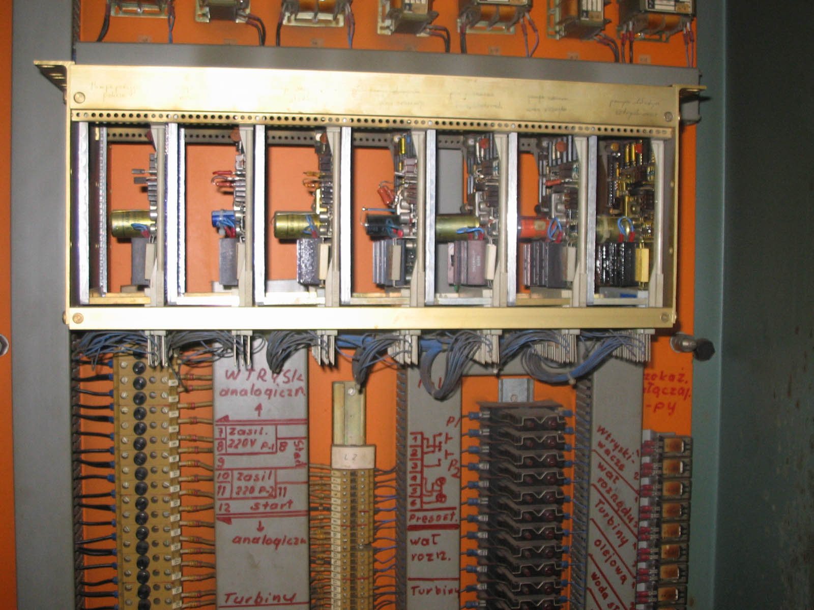 Rebuild of the Siemens E53153-A1620-L1 pump automation — project photo
